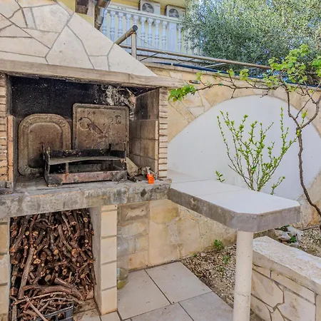 1 Bedroom Cozy In Apartamento Nin
